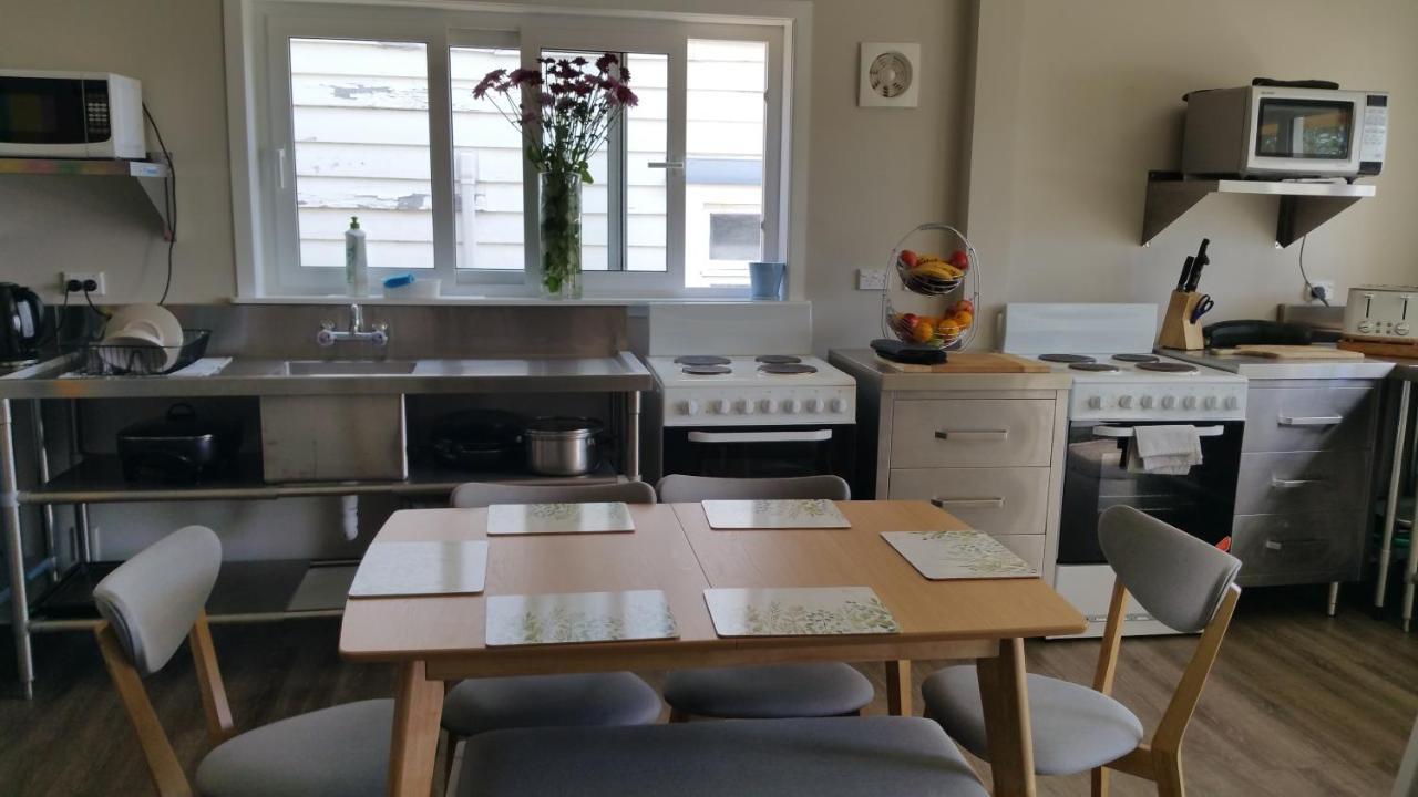 Auckland Budget Inn エクステリア 写真